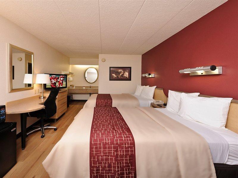 Red Roof Inn Detroit - Warren Eksteriør billede